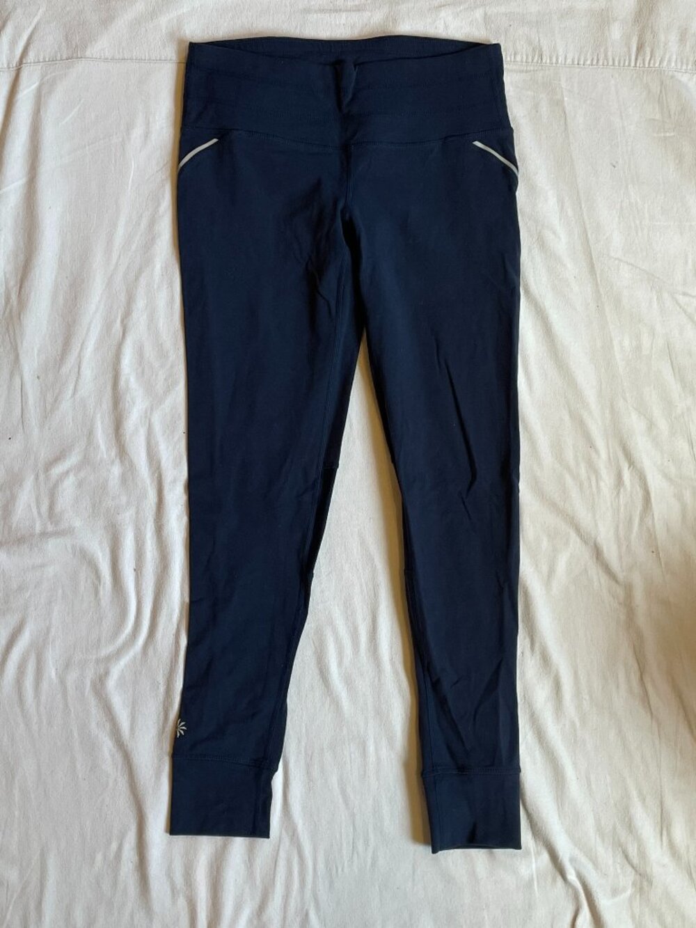 Athleta Navy Athletic Leggings with Reflective Trim Women’s S